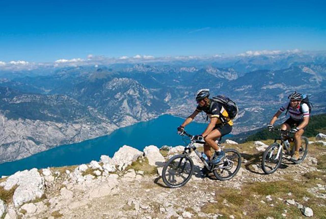 Casa Vacanza & Suite Joy Peschiera del Garda Dış mekan fotoğraf